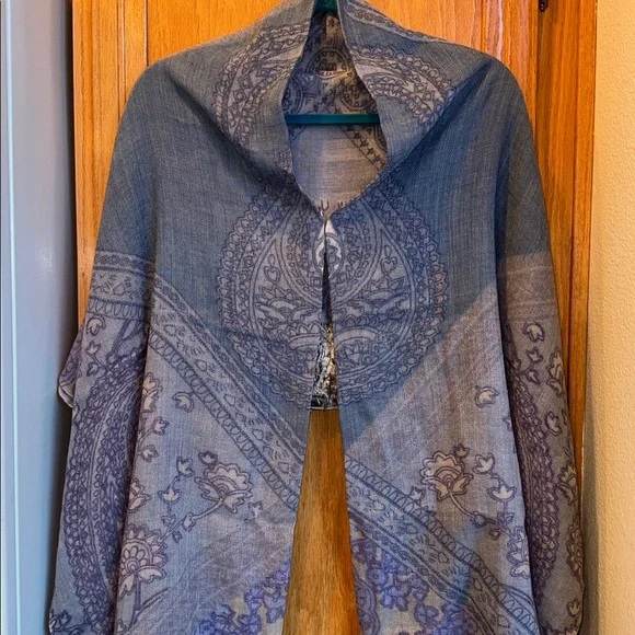 Paisley & Floral Gray Blue Purple Oversized Wool Wrap Scarf w/Faux Fur Accents - Picture 9 of 14